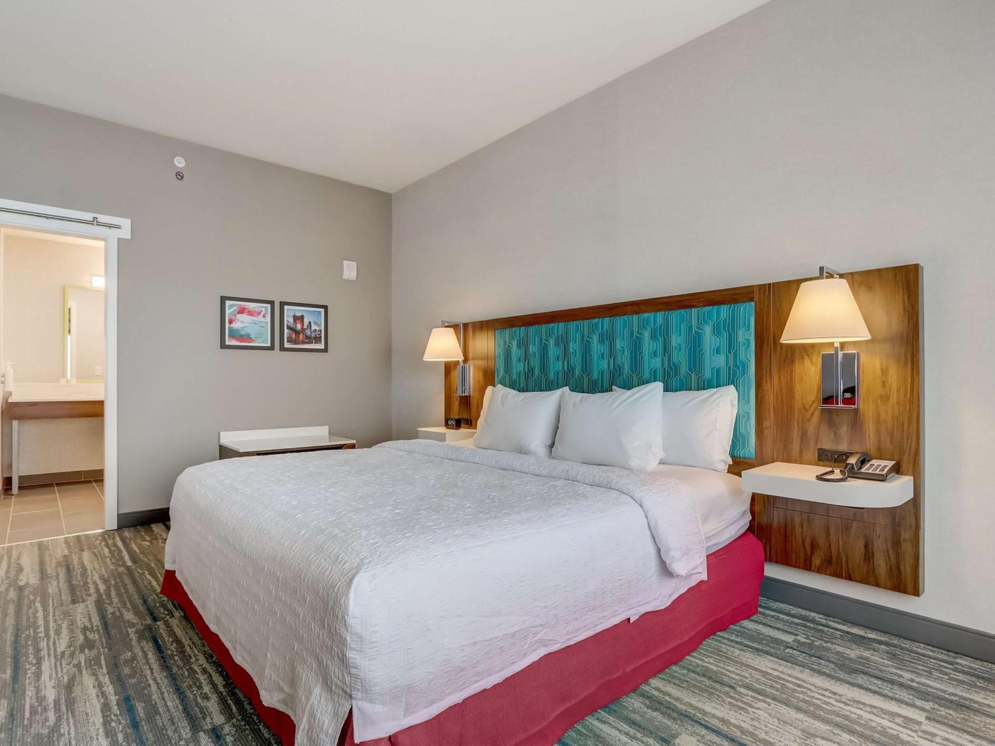 Hampton Inn & Suites Cincinnati Midtown Rookwood Dış mekan fotoğraf