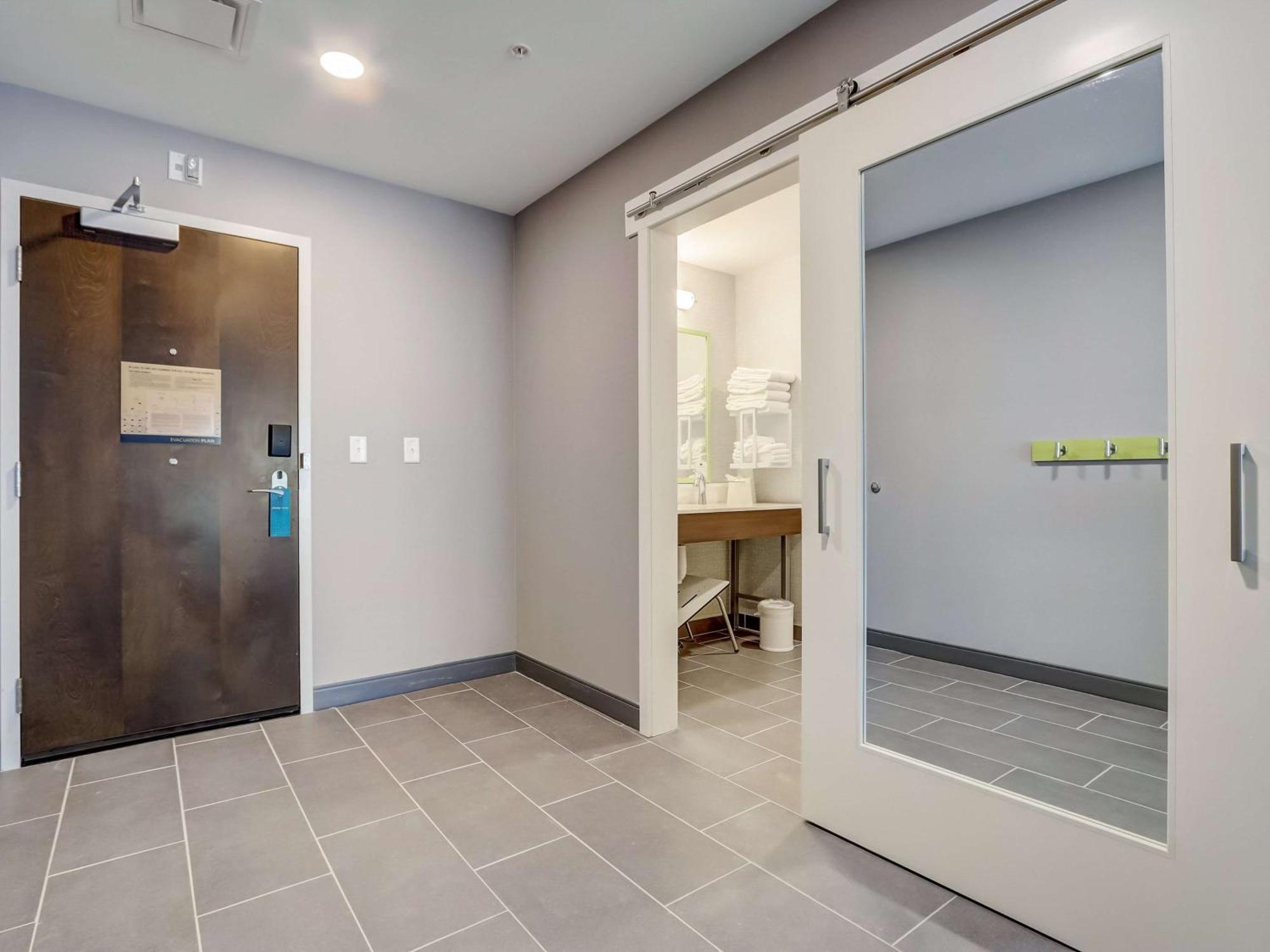 Hampton Inn & Suites Cincinnati Midtown Rookwood Dış mekan fotoğraf