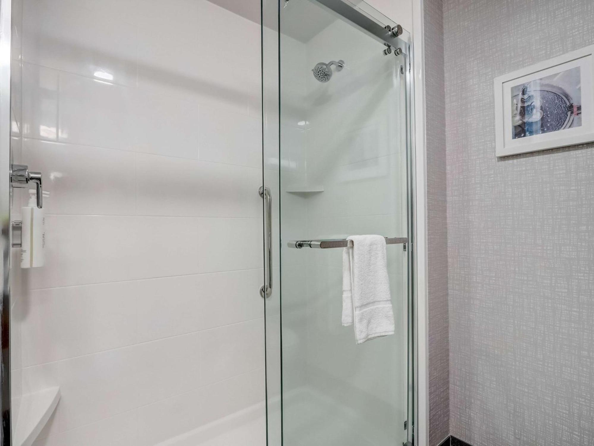 Hampton Inn & Suites Cincinnati Midtown Rookwood Dış mekan fotoğraf