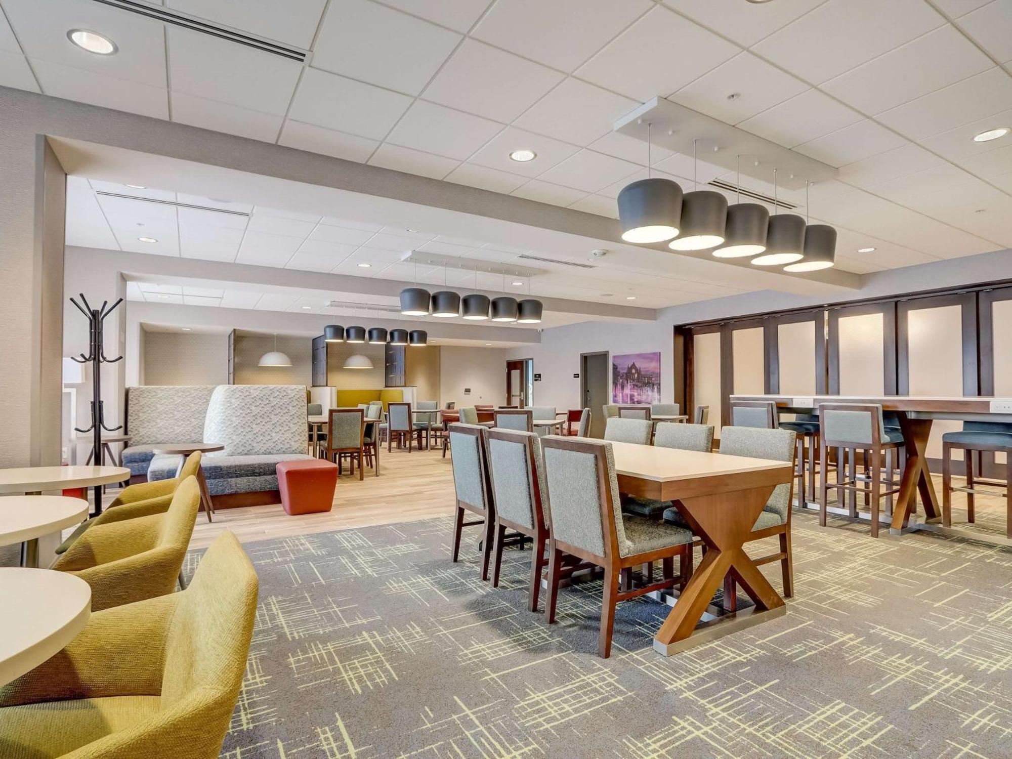 Hampton Inn & Suites Cincinnati Midtown Rookwood Dış mekan fotoğraf