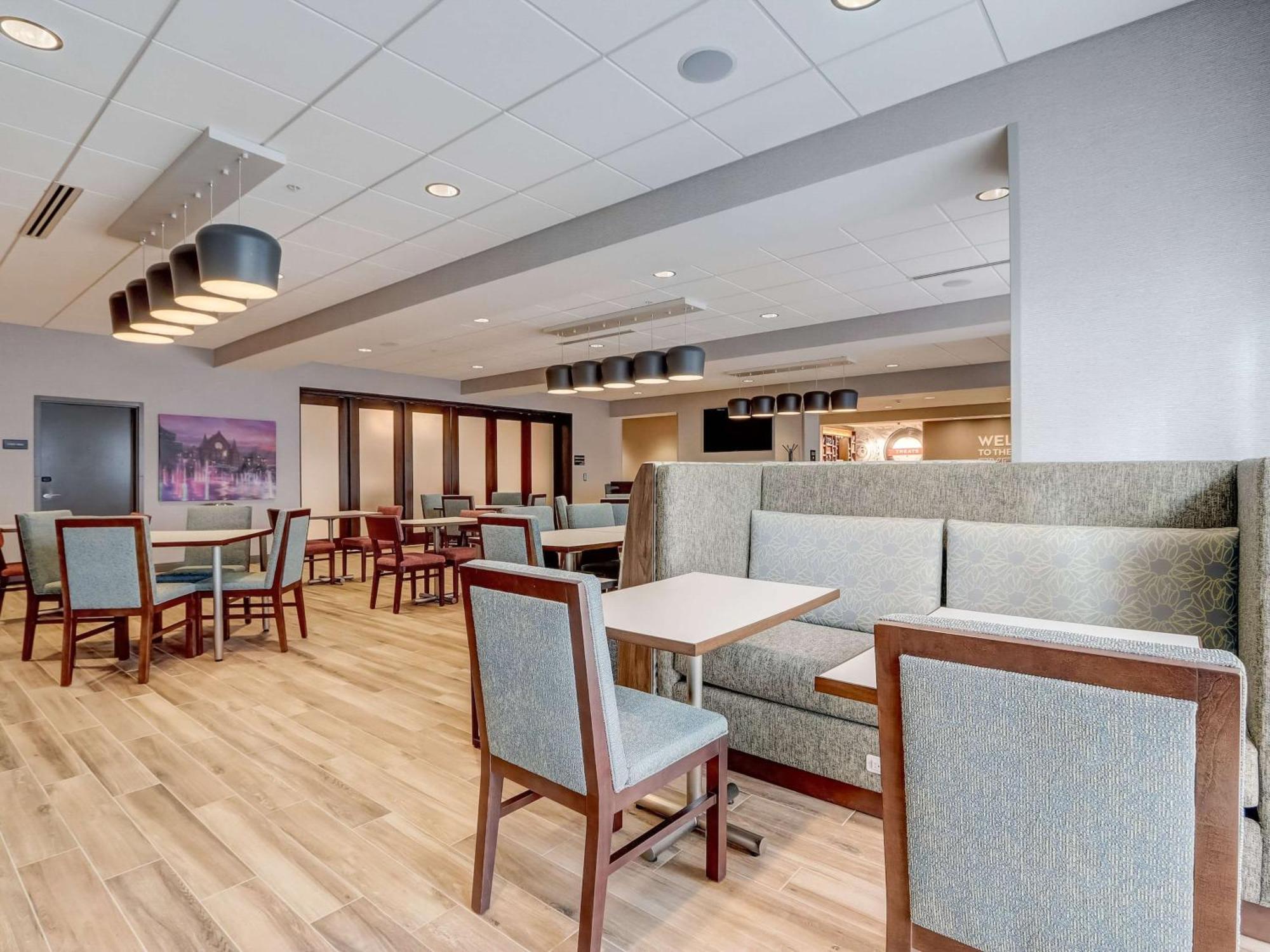 Hampton Inn & Suites Cincinnati Midtown Rookwood Dış mekan fotoğraf