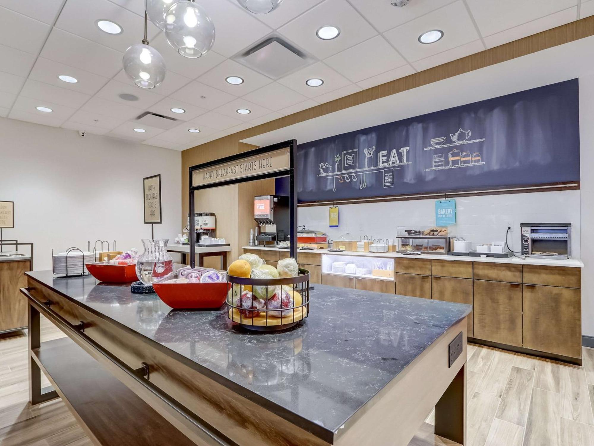 Hampton Inn & Suites Cincinnati Midtown Rookwood Dış mekan fotoğraf